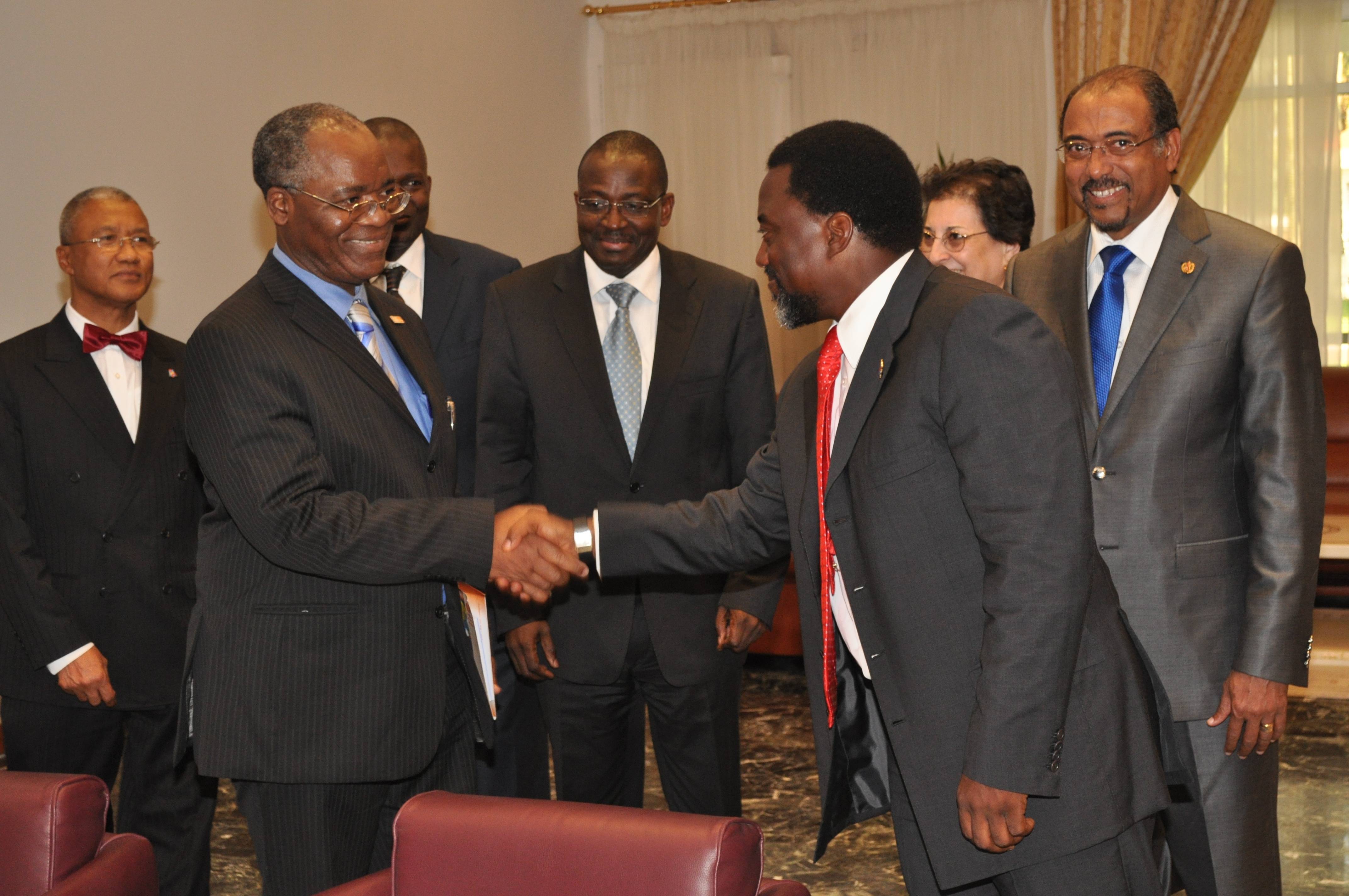Dr Richard Dackam Ngatchou with President Joseph Kabila of the Democratic Republic of the Congo